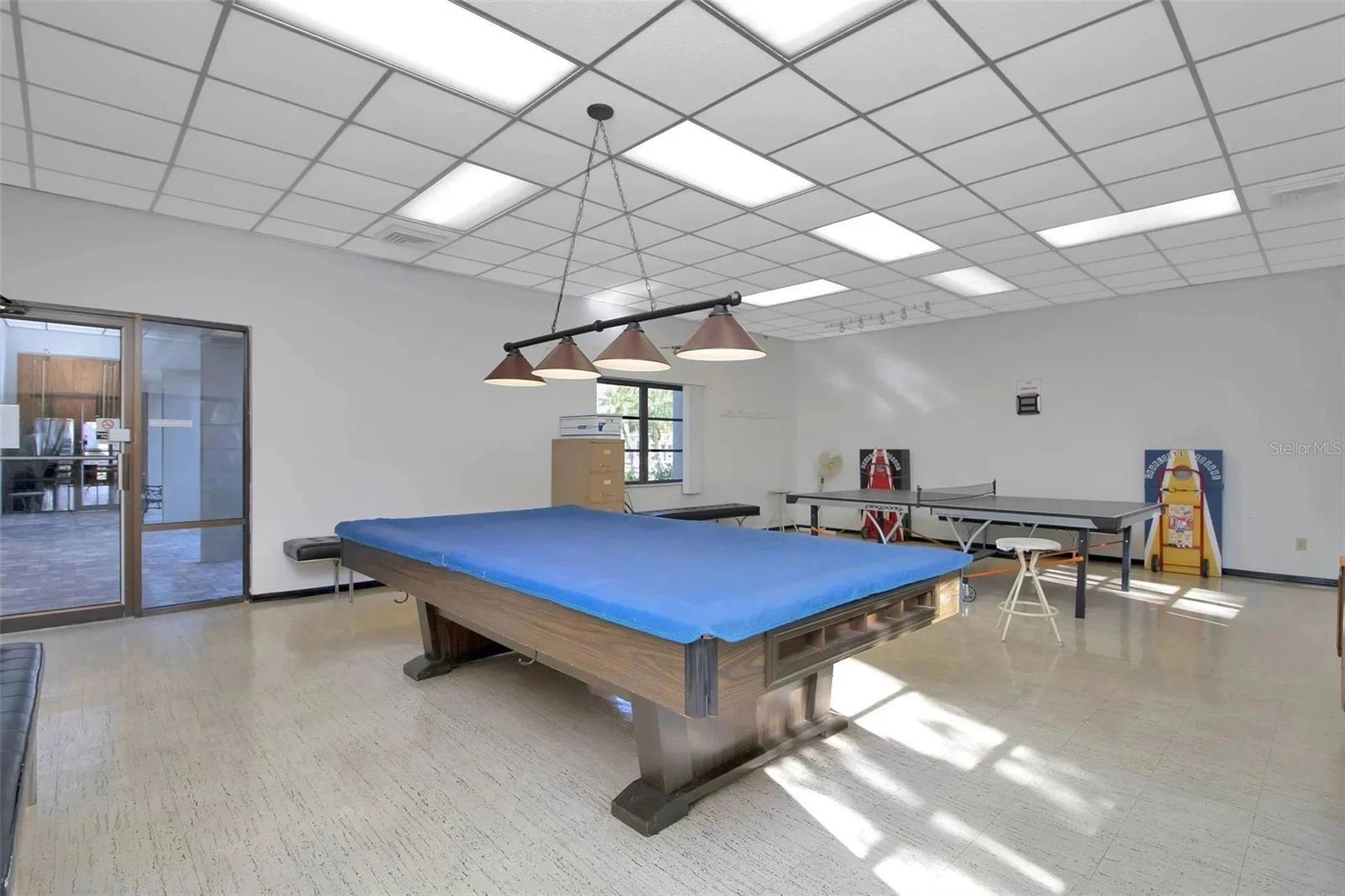 Image 33 of 47 For 21287 Gertrude Avenue 211