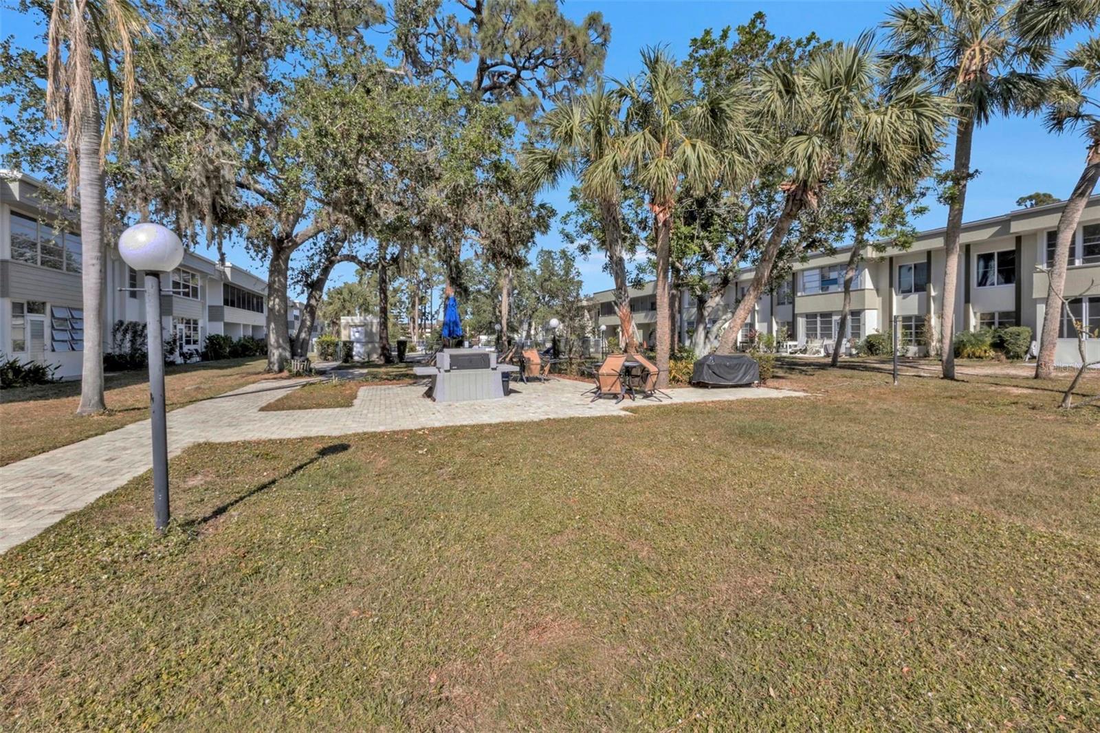 Image 38 of 47 For 21287 Gertrude Avenue 211