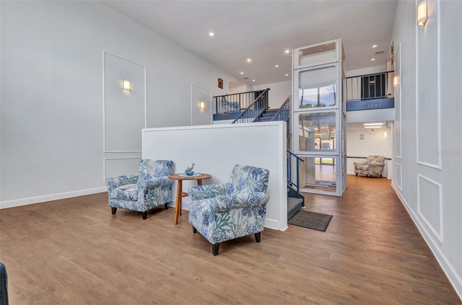 Image 5 of 47 For 21287 Gertrude Avenue 211
