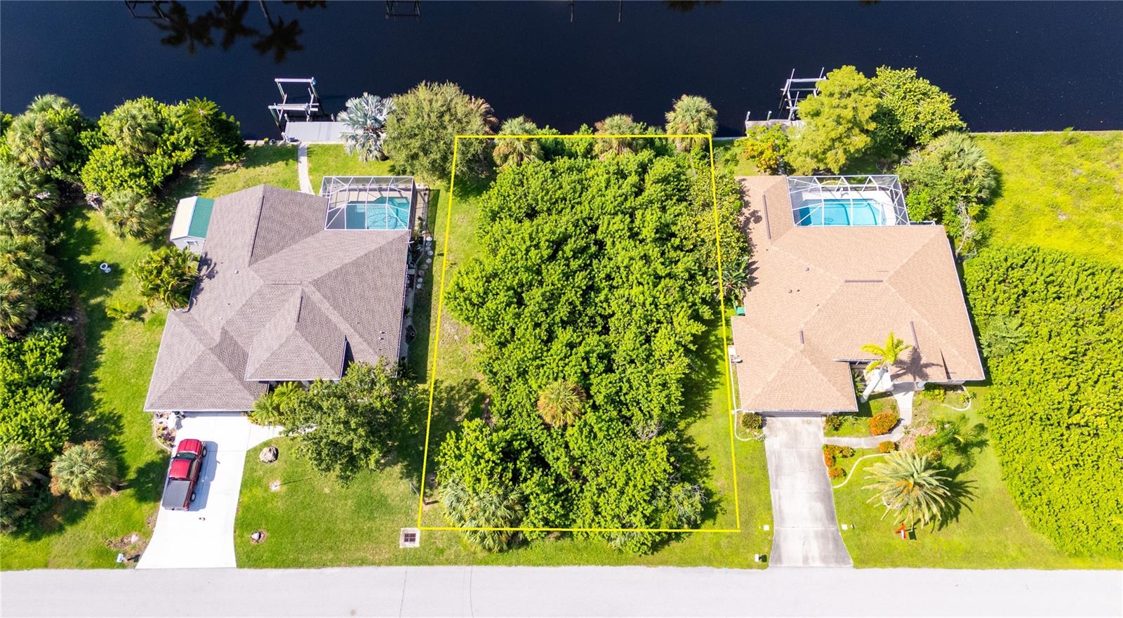 Details for 17133 Canary Lane, PORT CHARLOTTE, FL 33948