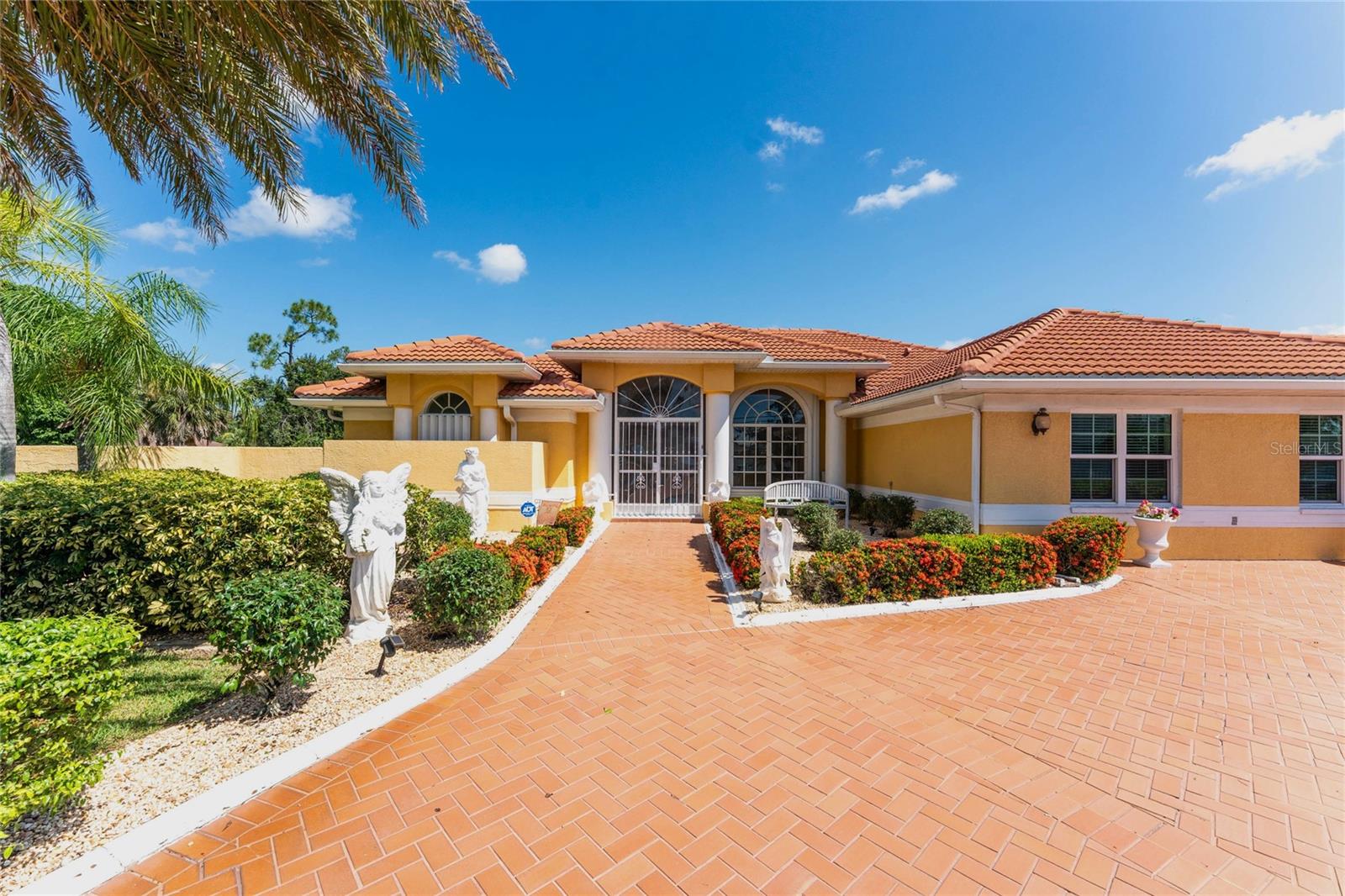 Details for 23288 Peachland Boulevard, PORT CHARLOTTE, FL 33954