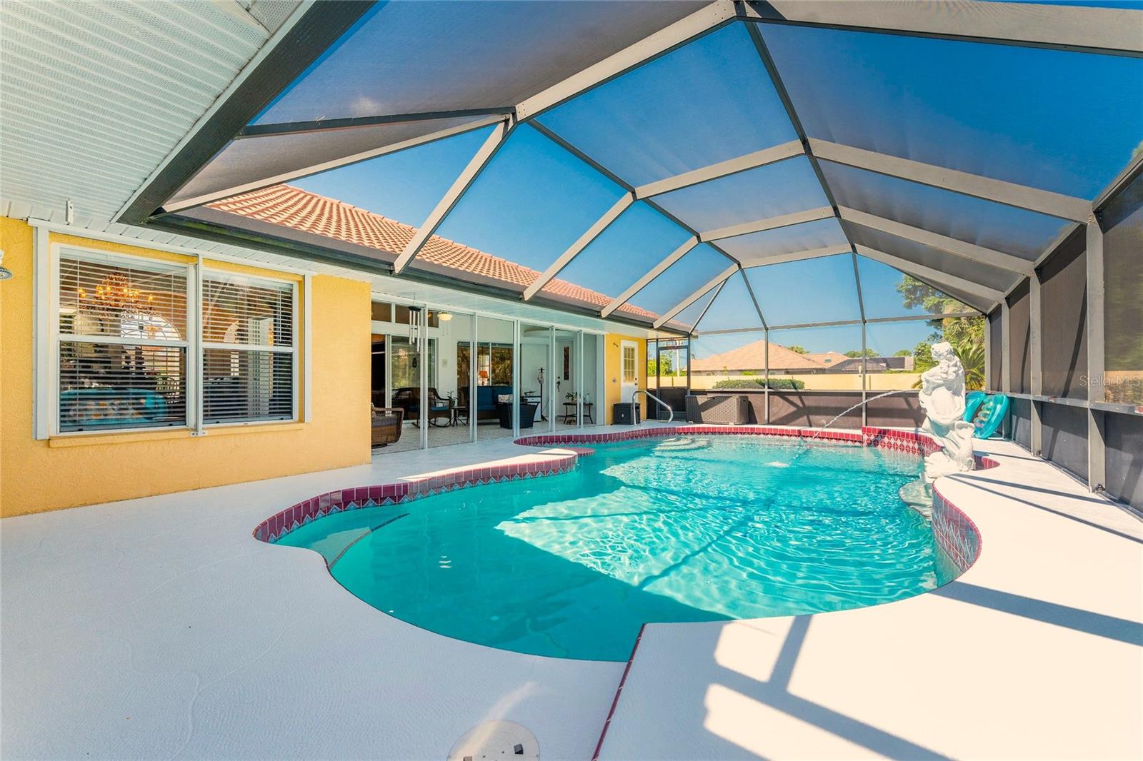 Image 25 of 69 For 23288 Peachland Boulevard