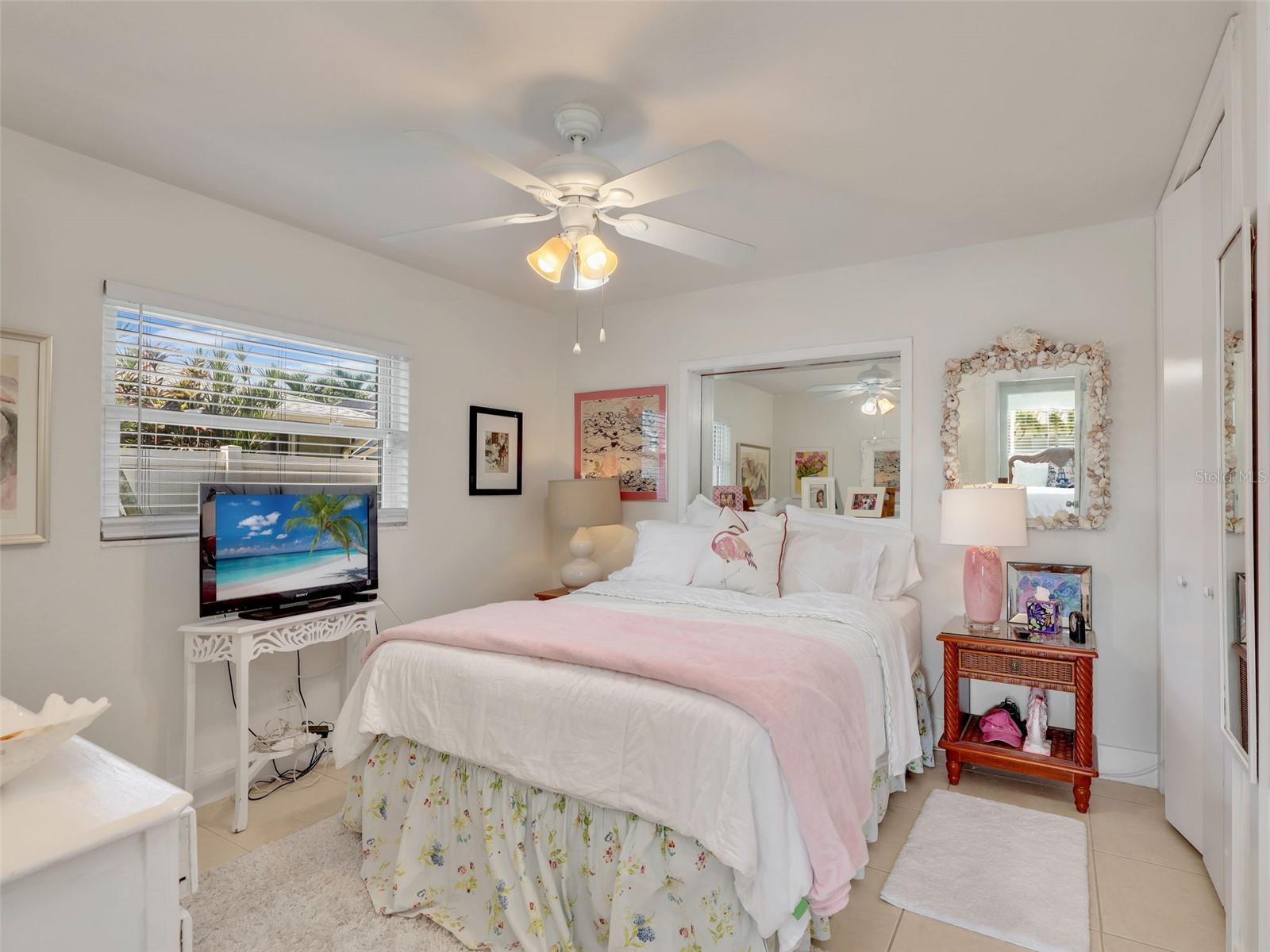 Image 18 of 36 For 5622 Deauville Court