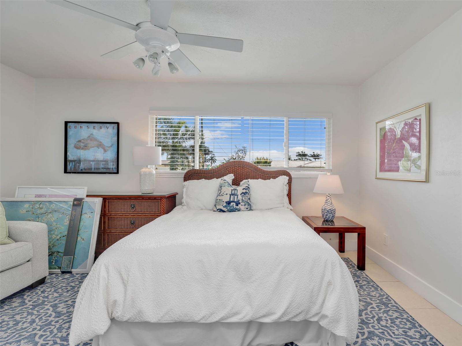 Image 20 of 36 For 5622 Deauville Court