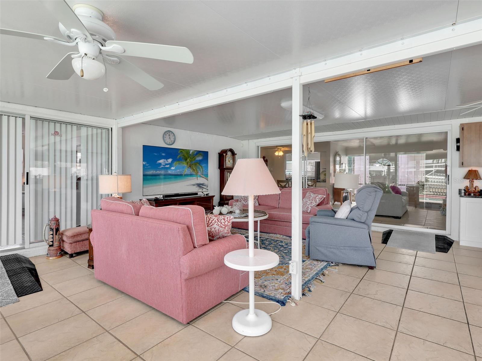 Image 24 of 36 For 5622 Deauville Court