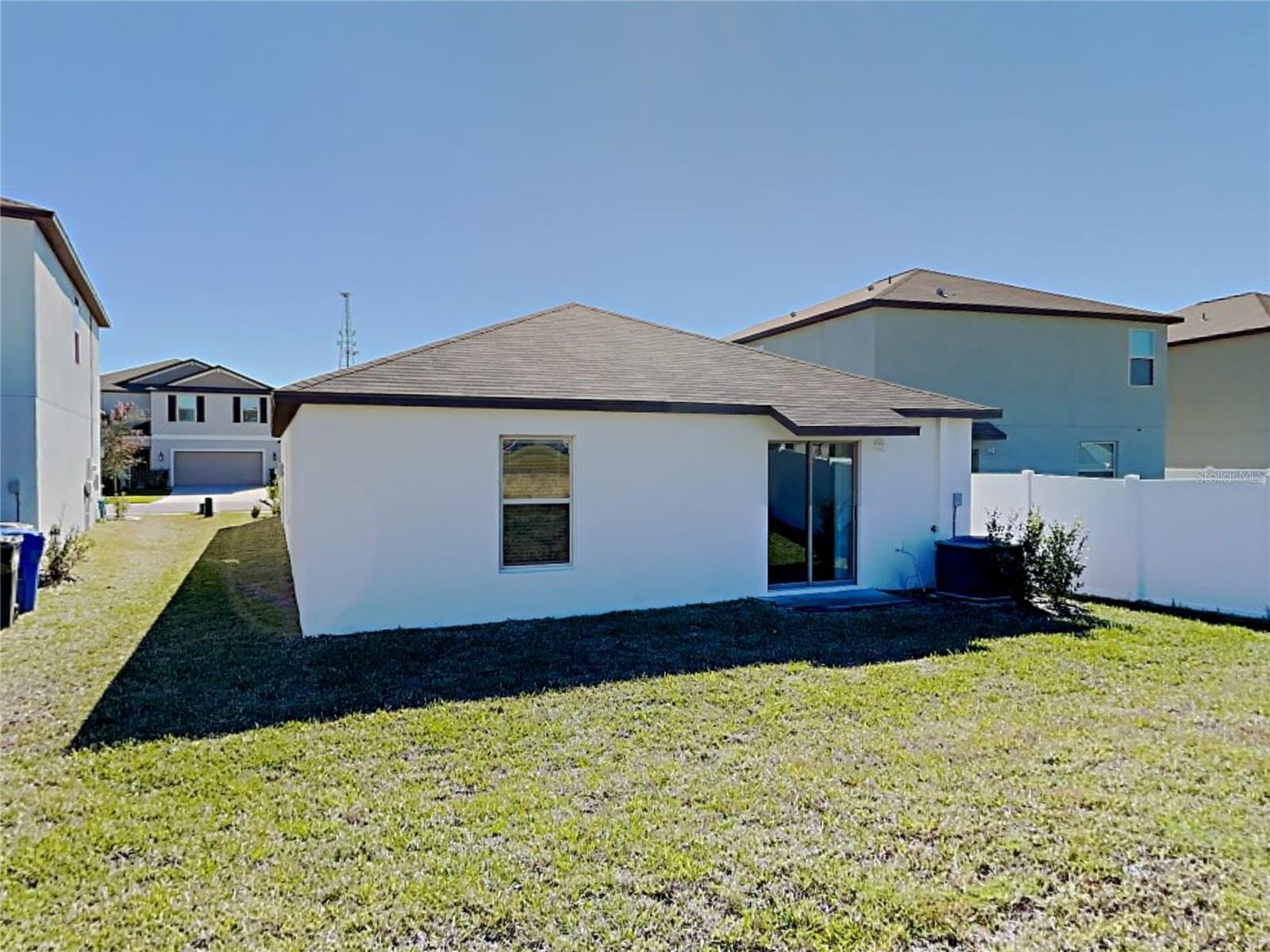 Listing photo id 20 for 14715 Scottburgh Glen Drive