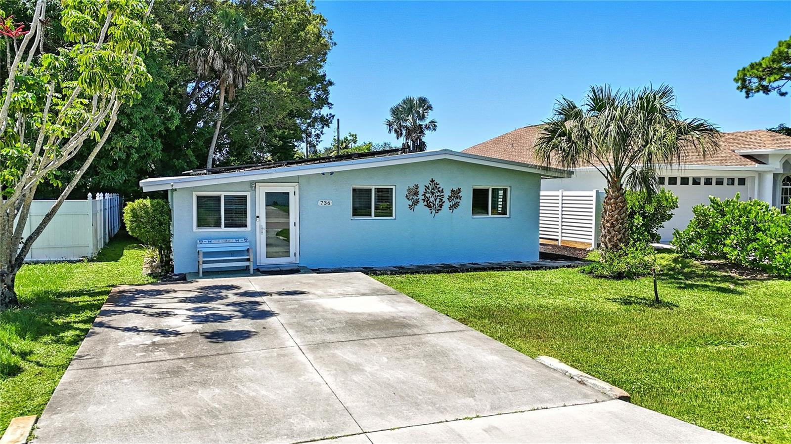 Image 13 of 42 For 736 92nd Avenue N