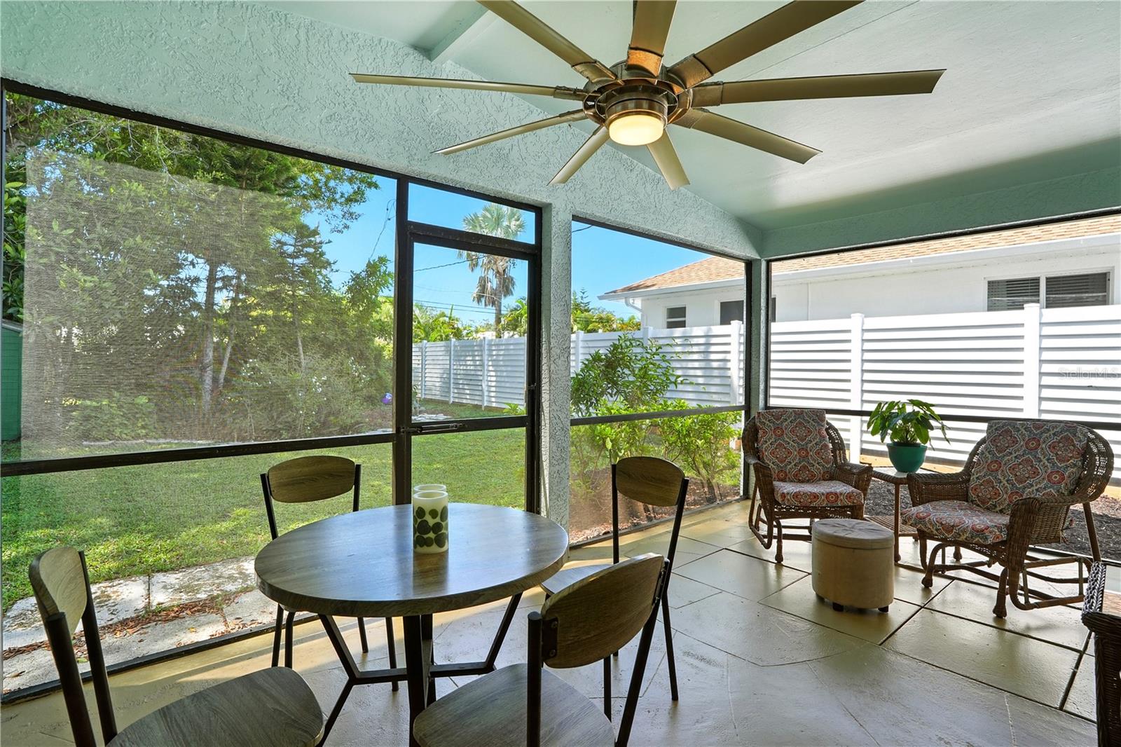 Image 30 of 42 For 736 92nd Avenue N