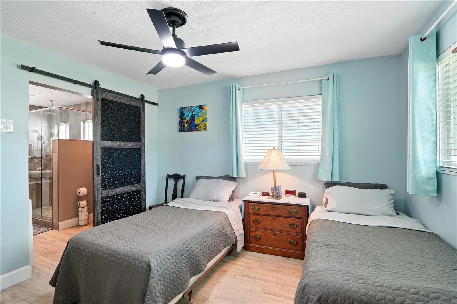 Image 37 of 42 For 736 92nd Avenue N