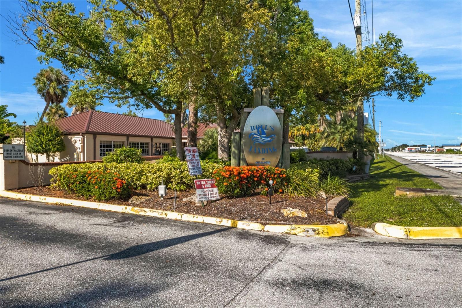 Image 68 of 79 For 23465 Harborview Road 225