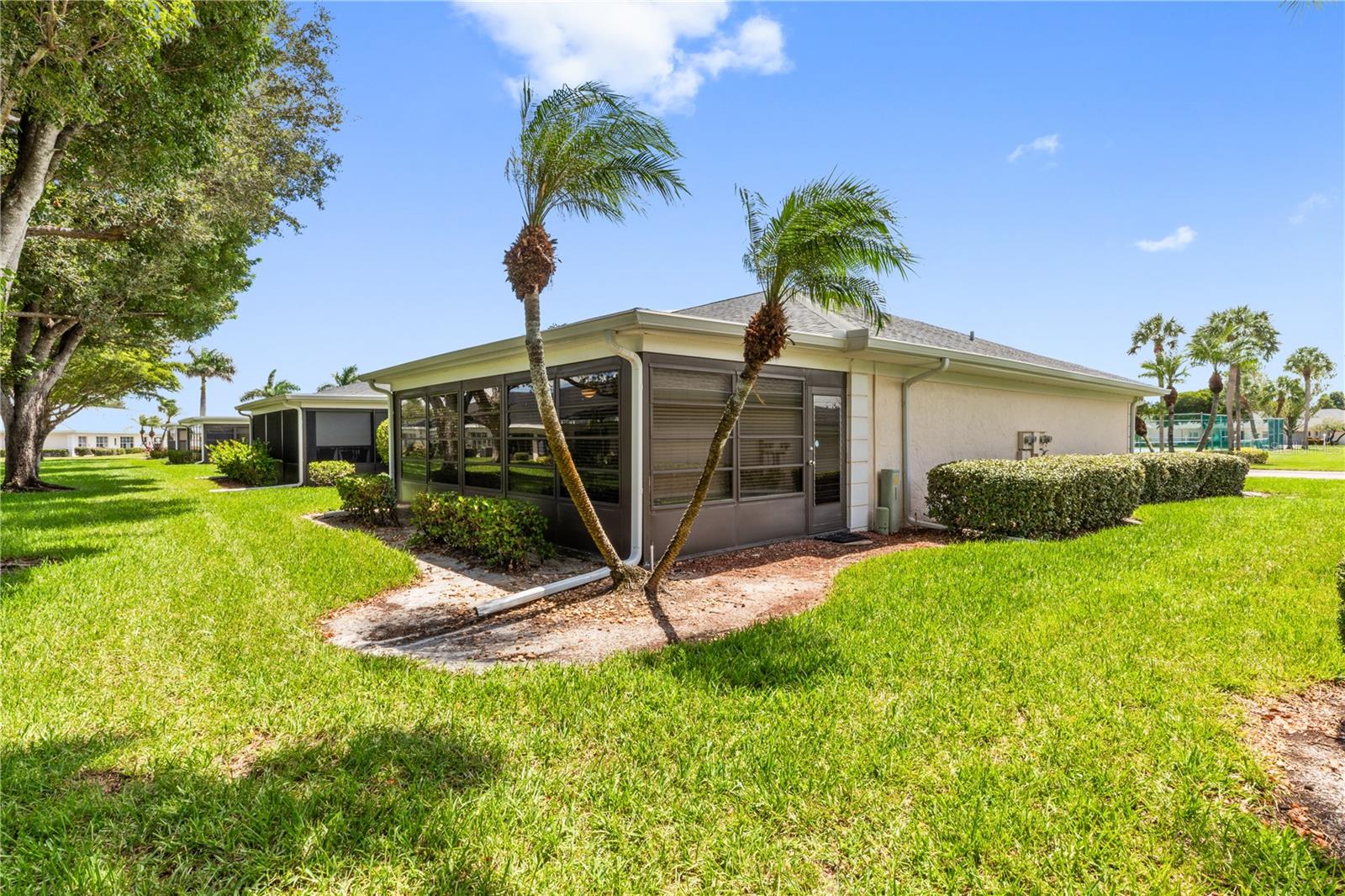 Image 32 of 43 For 1267 Hazeltine Drive
