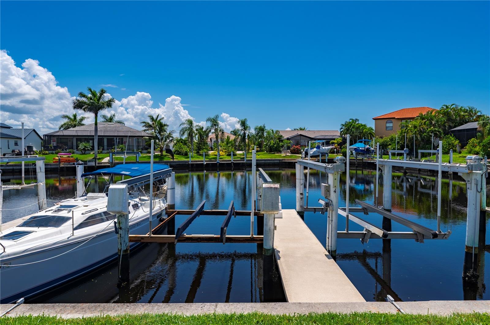 Image 33 of 55 For 2000 Bal Harbor Boulevard 422