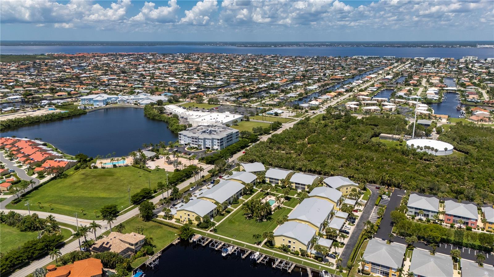 Image 48 of 55 For 2000 Bal Harbor Boulevard 422