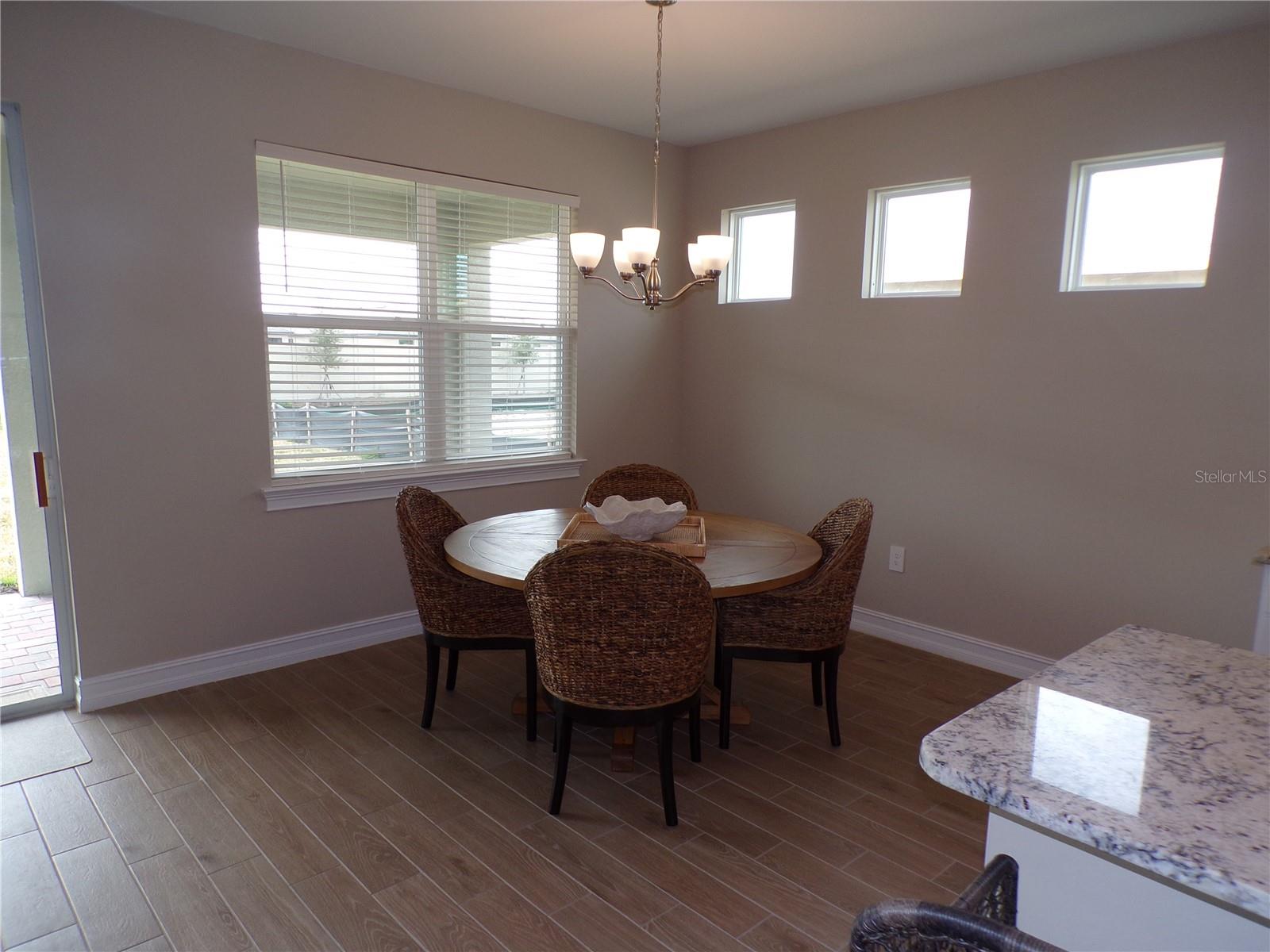 Image 22 of 47 For 16048 Crofton Springs Way
