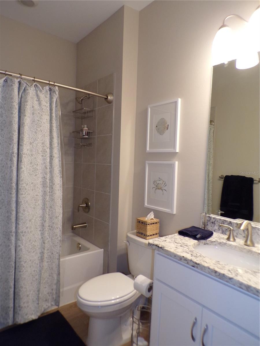 Image 30 of 47 For 16048 Crofton Springs Way