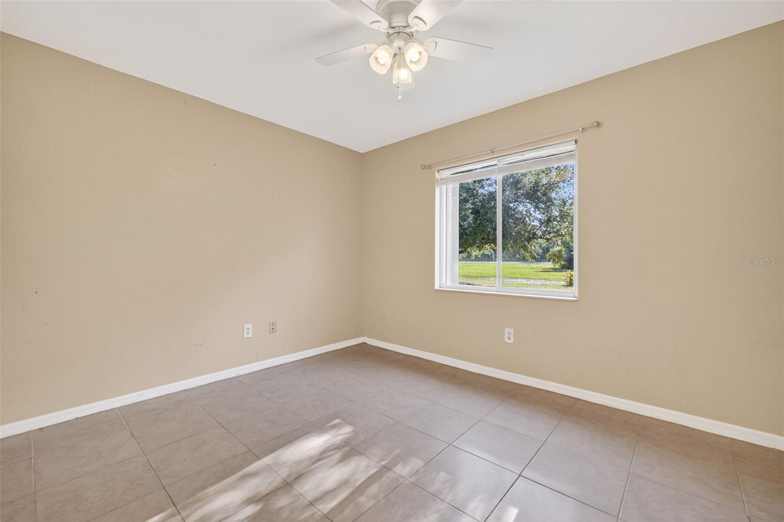 Image 15 of 19 For 17526 Lockhart Court
