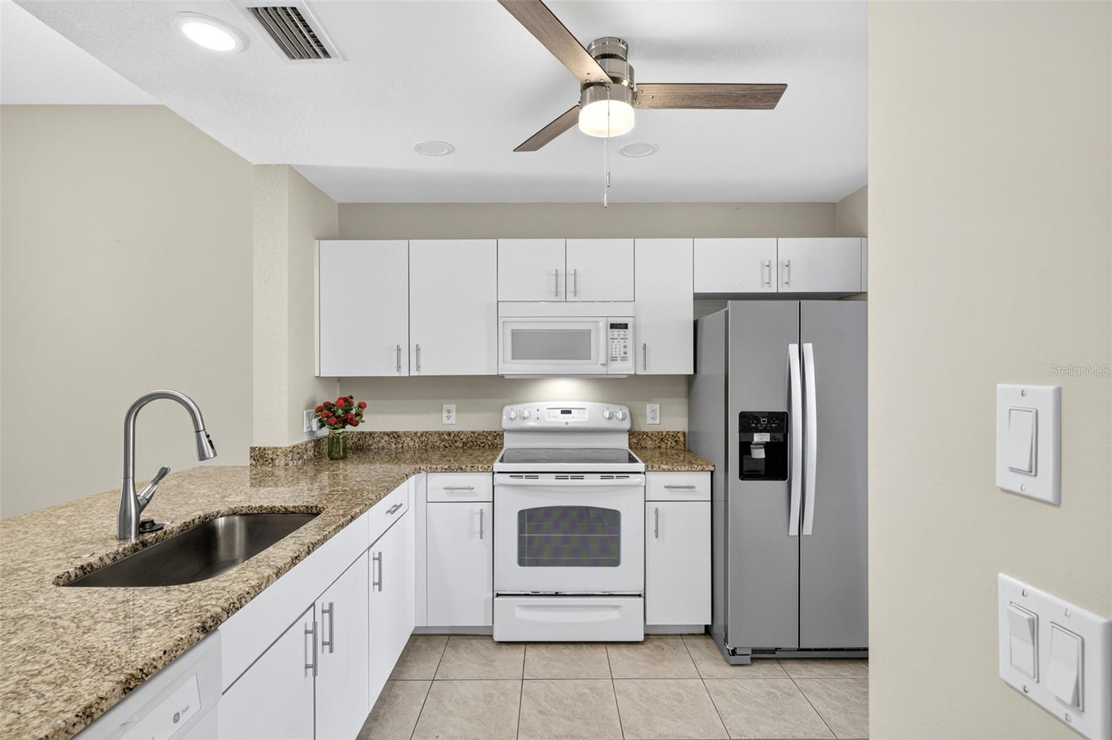 Image 4 of 19 For 17526 Lockhart Court