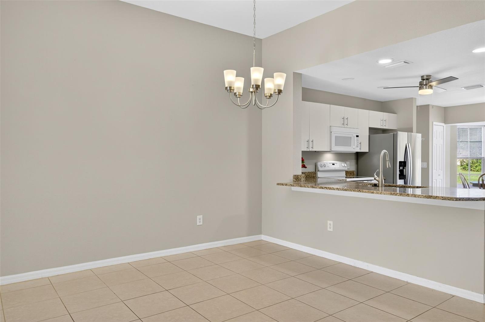 Image 6 of 19 For 17526 Lockhart Court