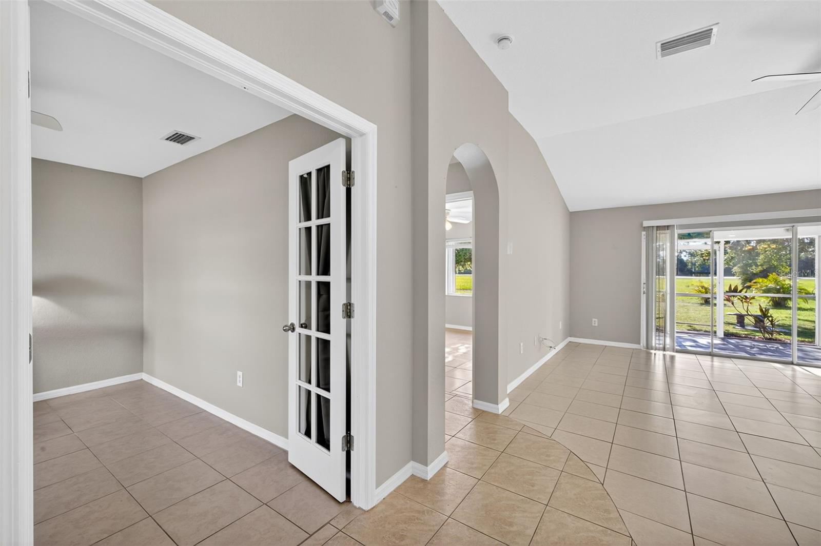 Image 7 of 19 For 17526 Lockhart Court
