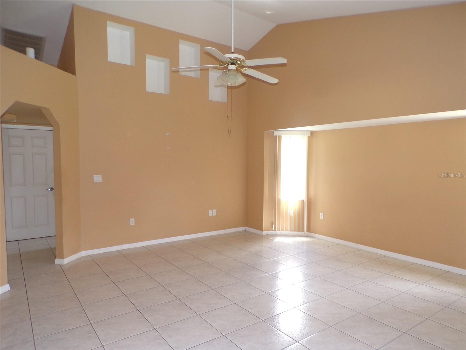Image 11 of 40 For 555 Corrientes Circle