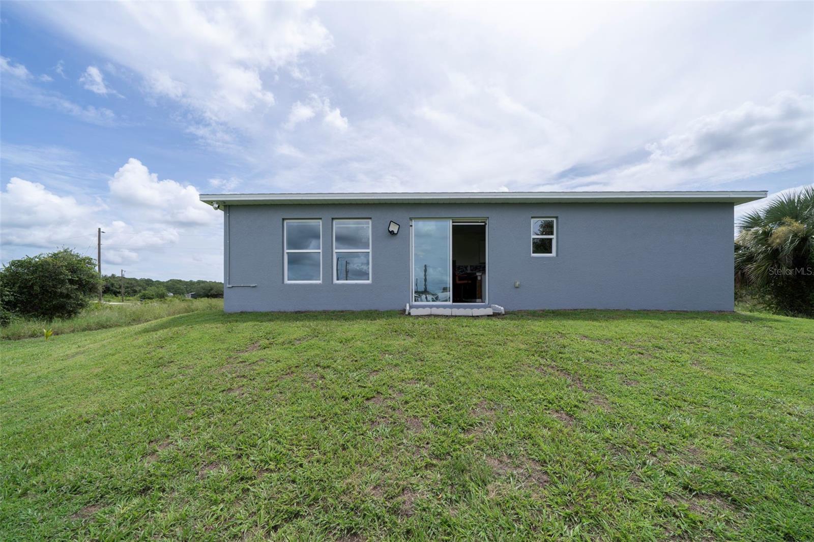 Image 31 of 38 For 8005 Melody Circle