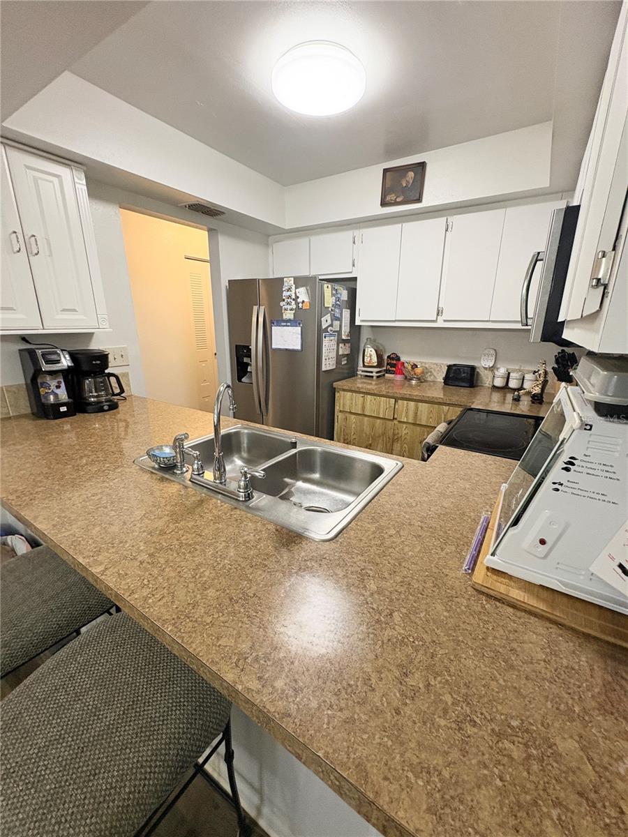 Image 8 of 33 For 5755 Foxlake Drive H