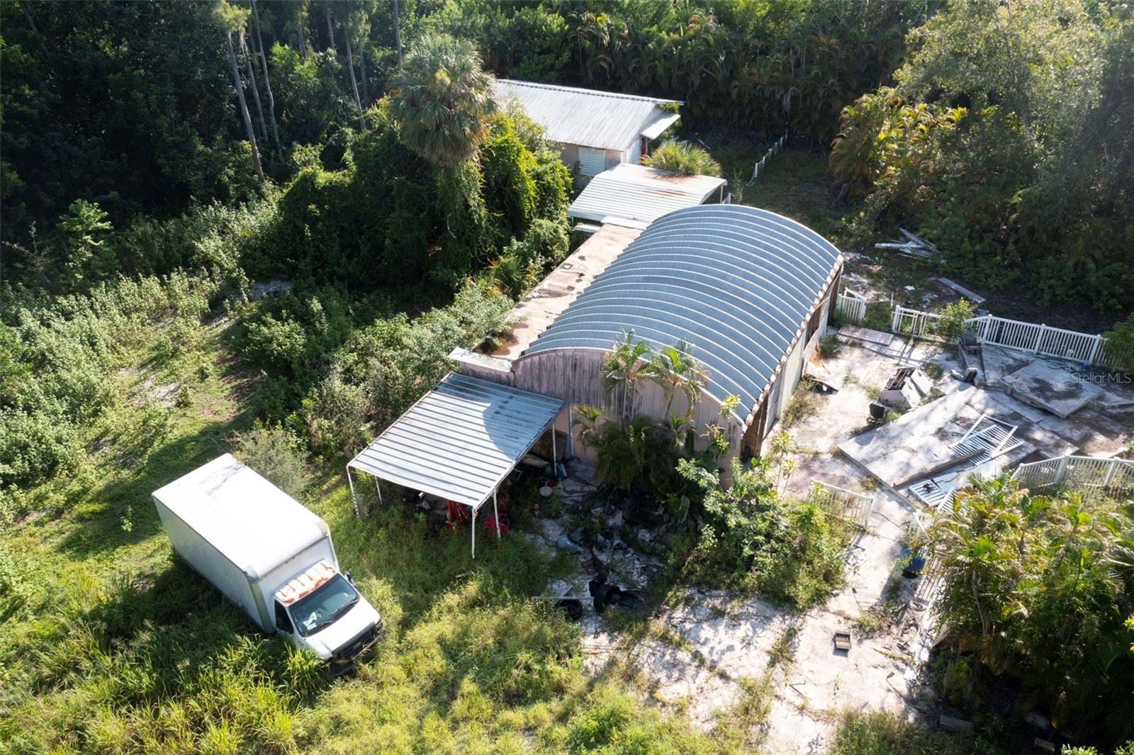 Image 10 of 19 For 8171 8181  8089 Cypress Drive S