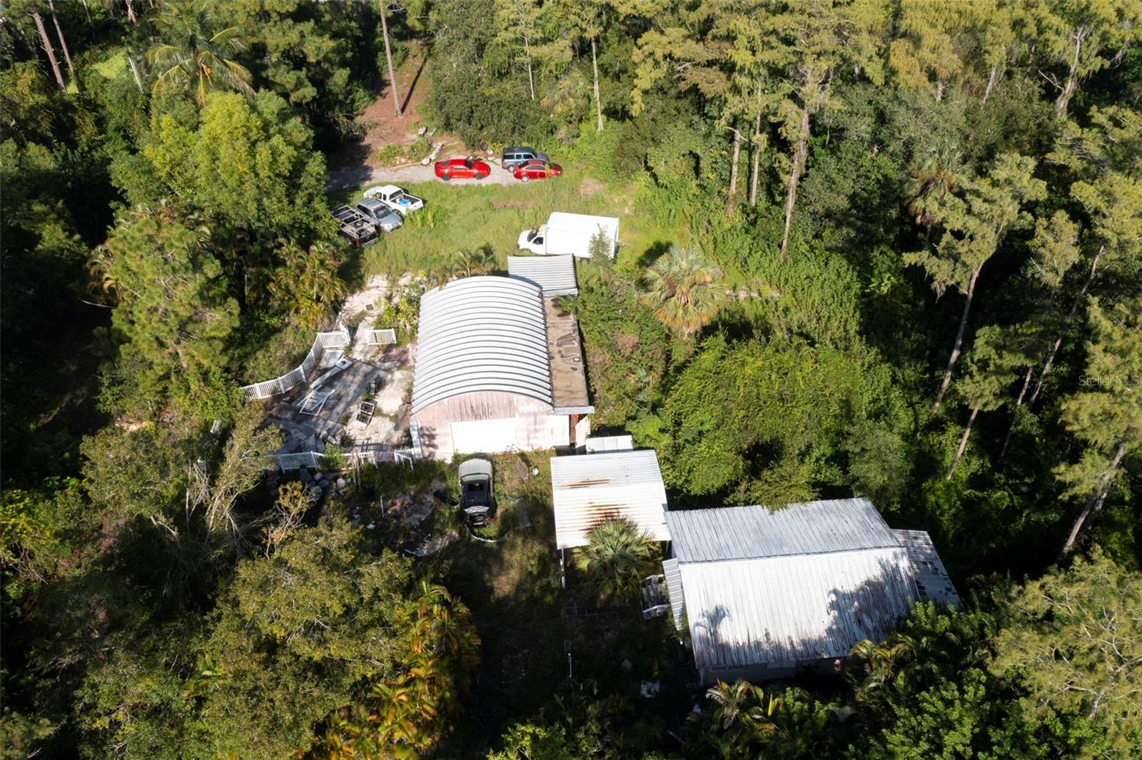 Image 12 of 19 For 8171 8181  8089 Cypress Drive S