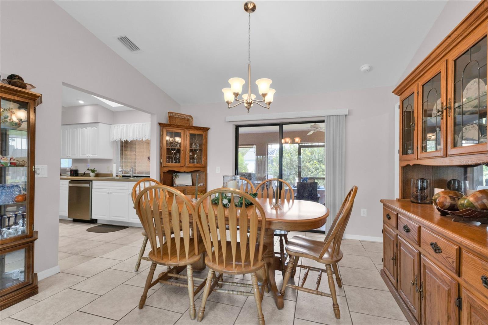 Image 10 of 55 For 23122 Maclellan Avenue