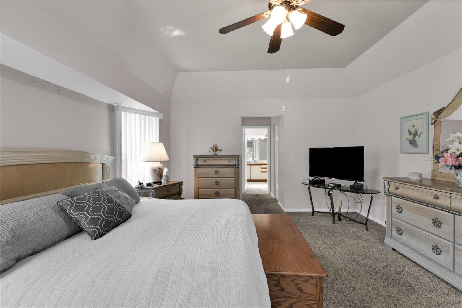 Image 30 of 55 For 23122 Maclellan Avenue