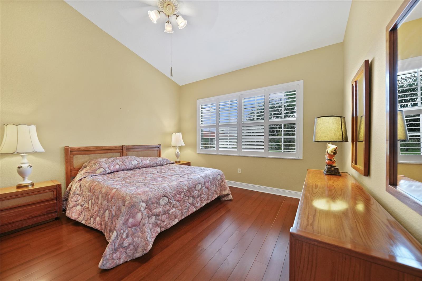 Image 22 of 55 For 2595 Tarpon Cove Drive 1222
