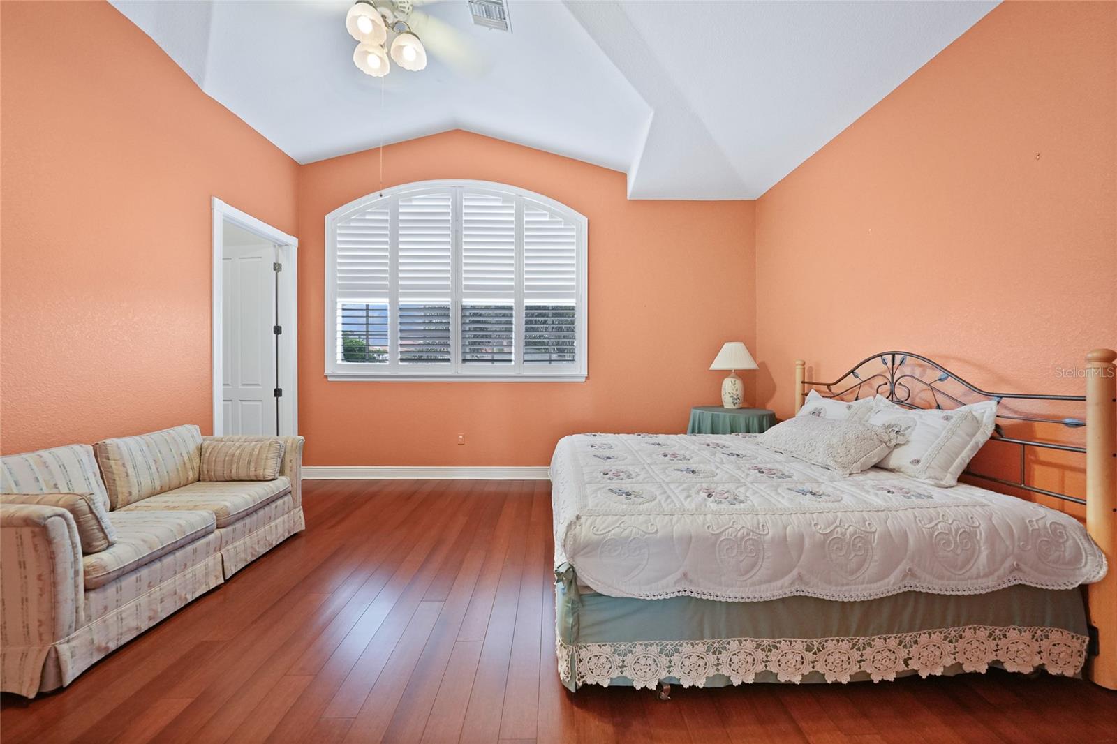 Image 26 of 55 For 2595 Tarpon Cove Drive 1222