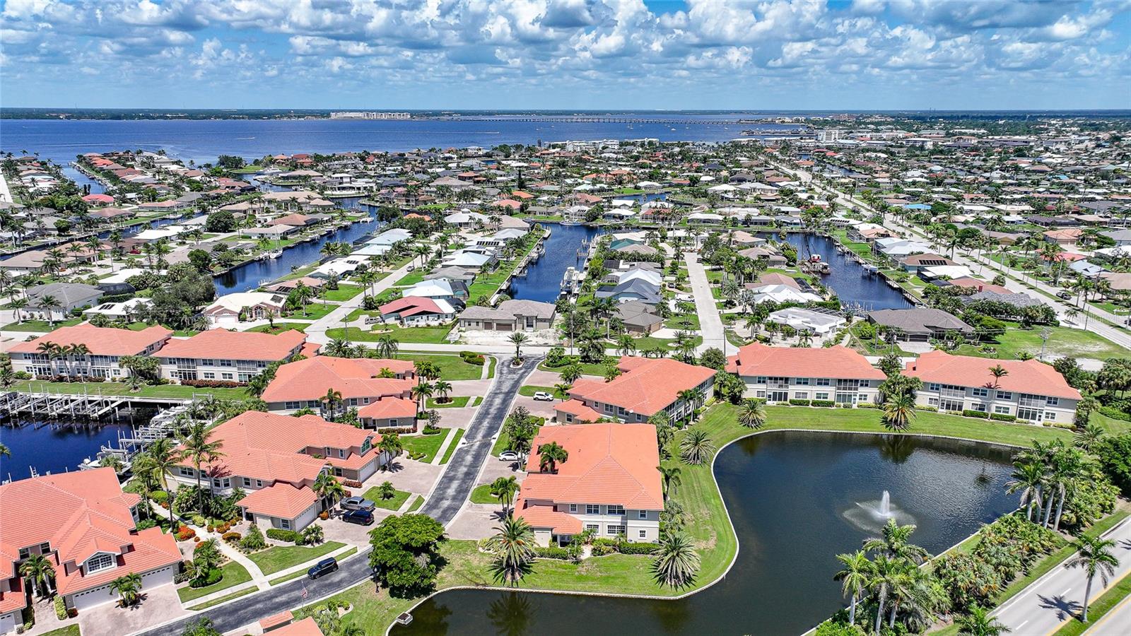 Image 43 of 55 For 2595 Tarpon Cove Drive 1222