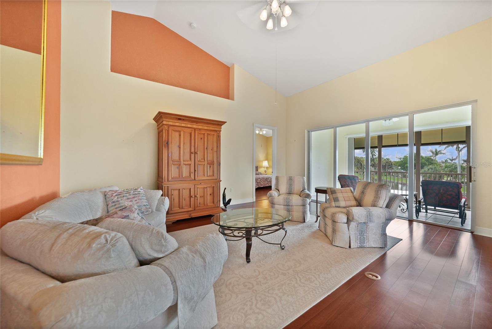 Image 6 of 55 For 2595 Tarpon Cove Drive 1222