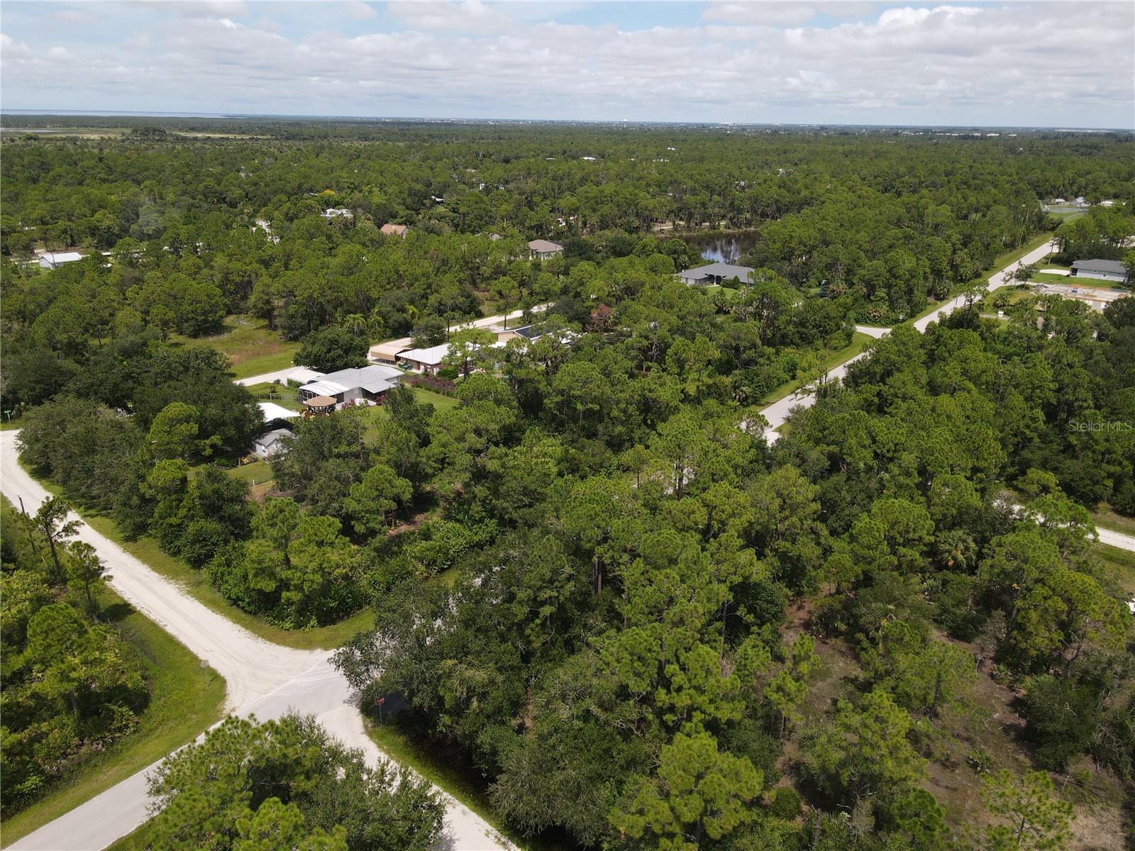 Image 9 of 10 For 27282 Aloha Drive