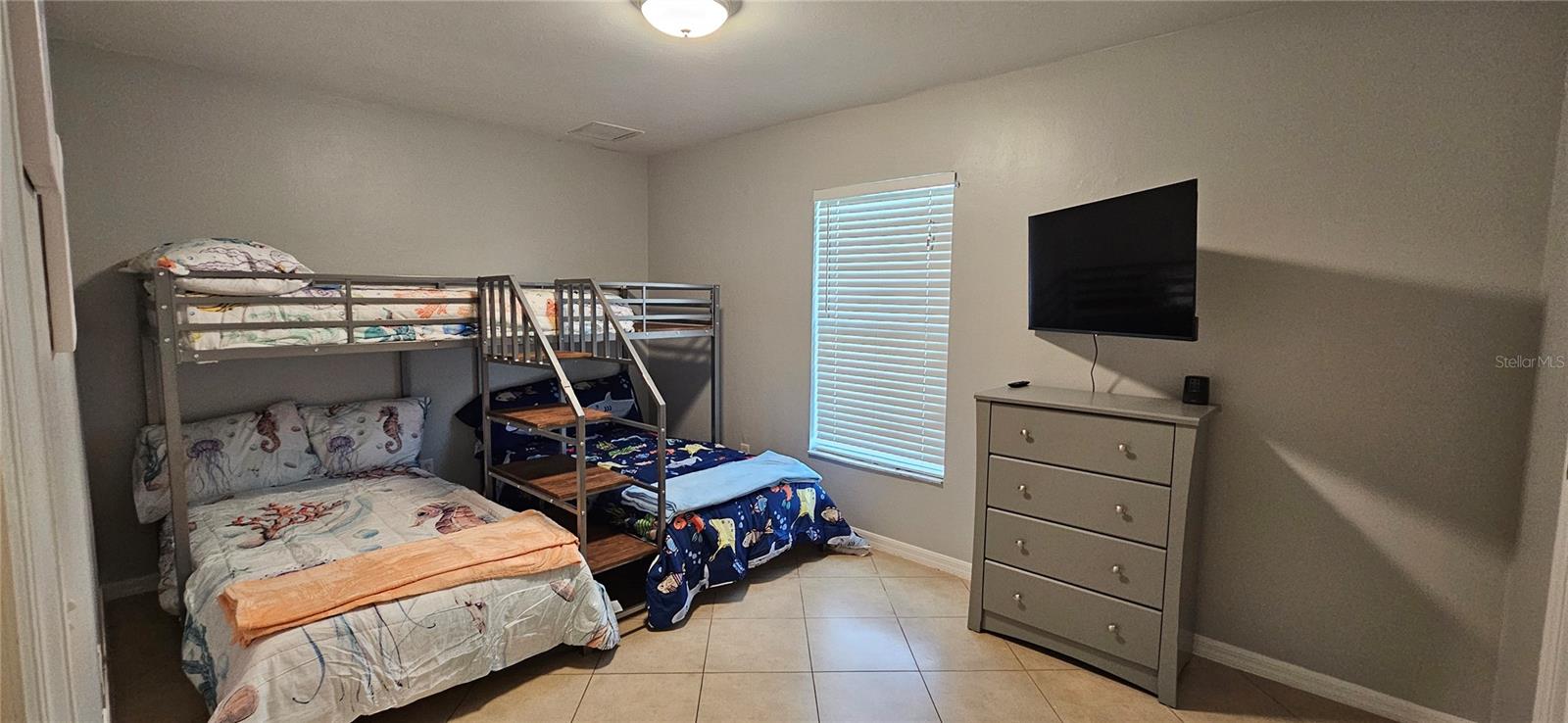 Image 11 of 39 For 1923 26th Street