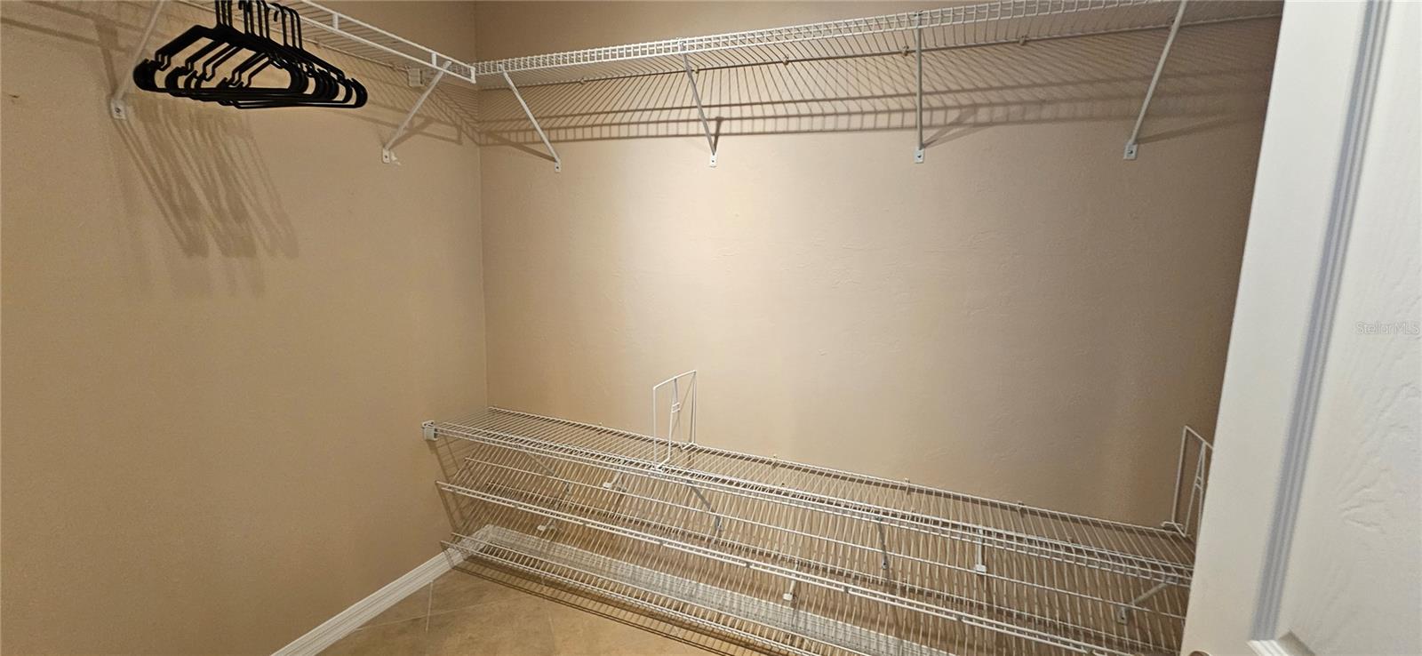 Image 17 of 39 For 1923 26th Street