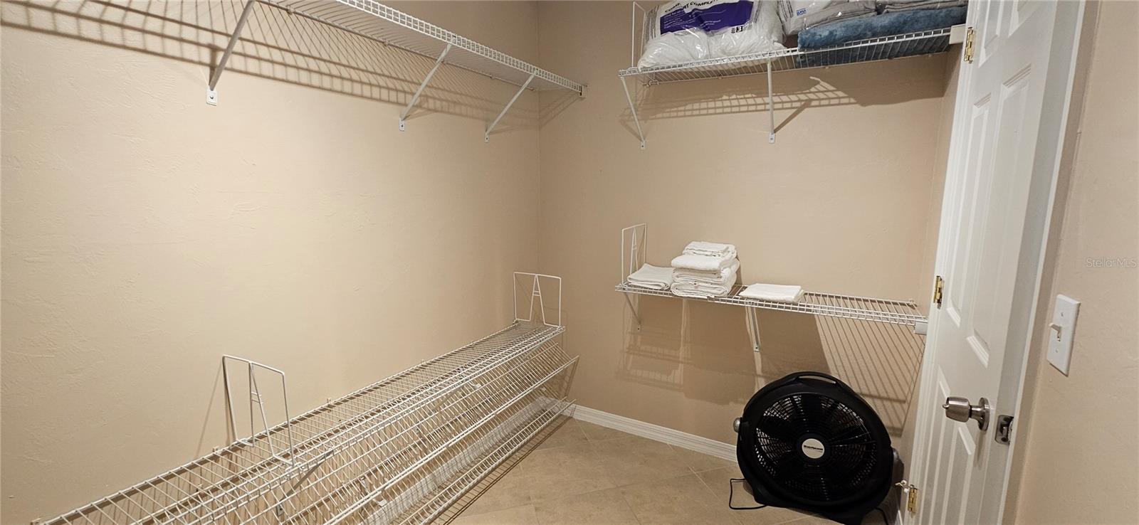 Image 18 of 39 For 1923 26th Street