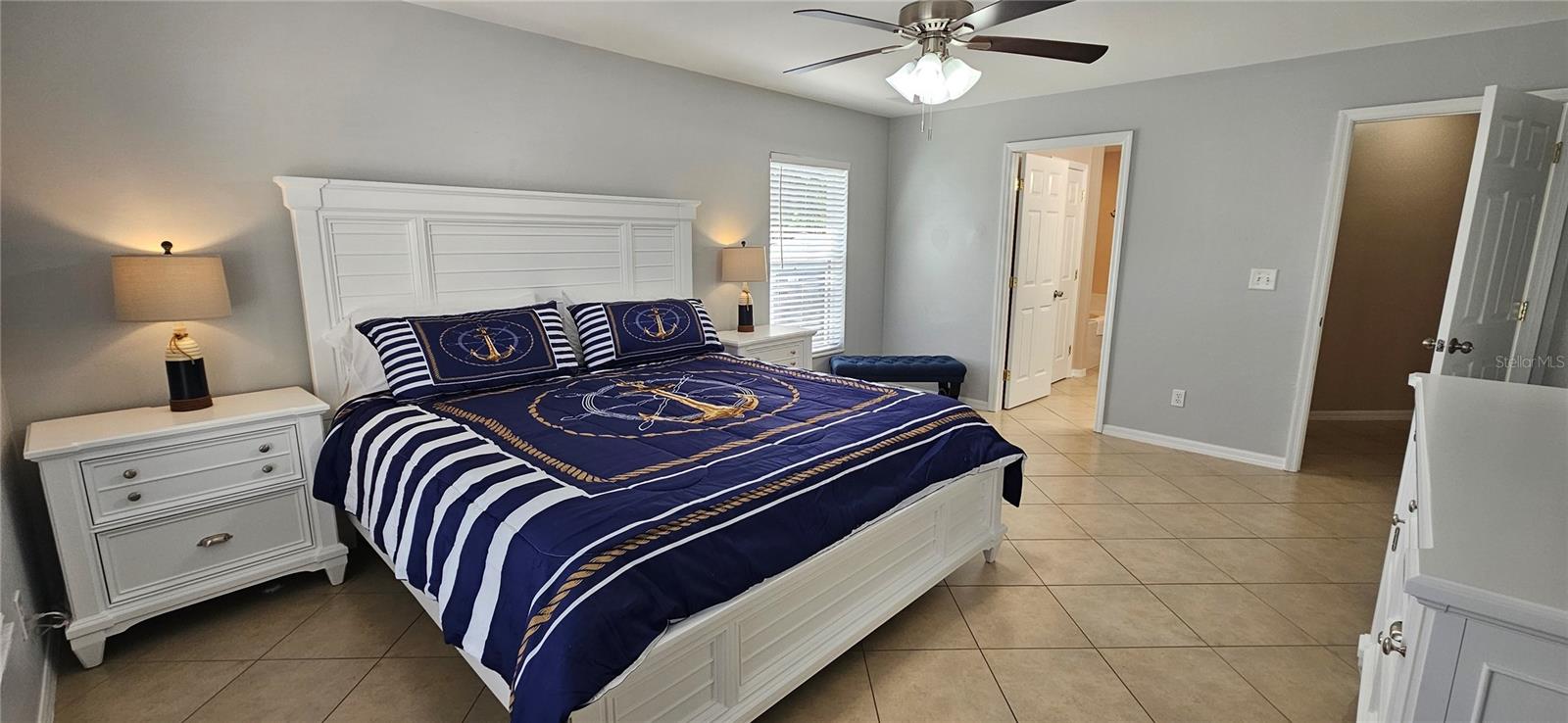 Image 23 of 39 For 1923 26th Street