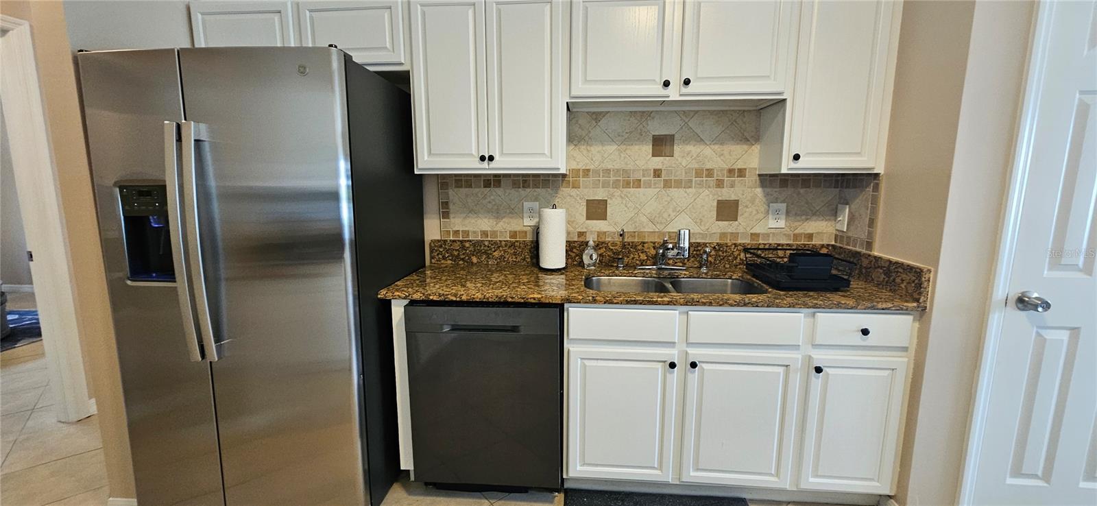 Image 26 of 39 For 1923 26th Street