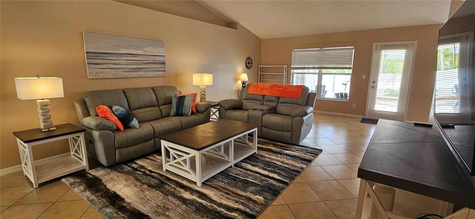 Image 29 of 39 For 1923 26th Street