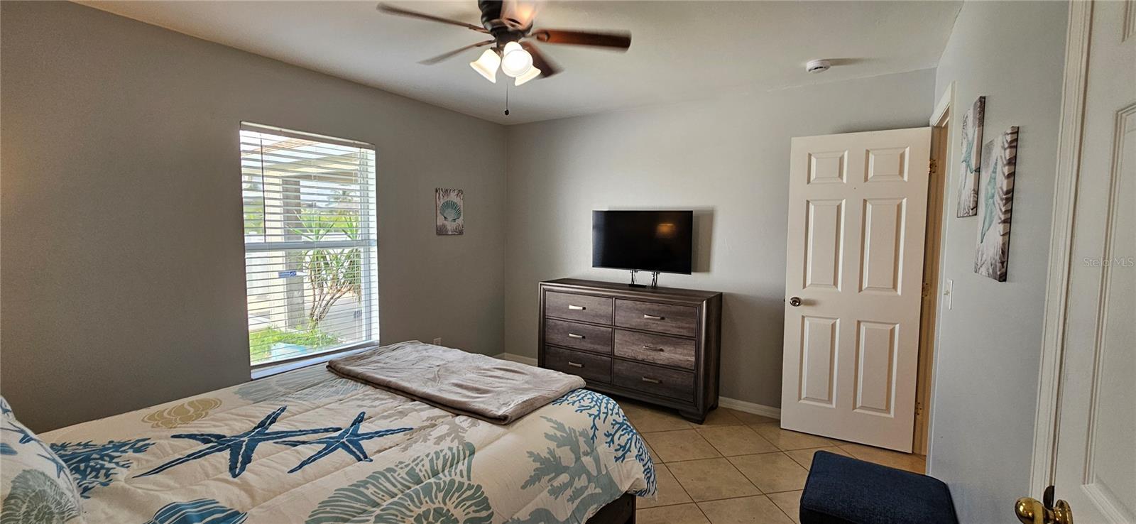 Image 8 of 39 For 1923 26th Street