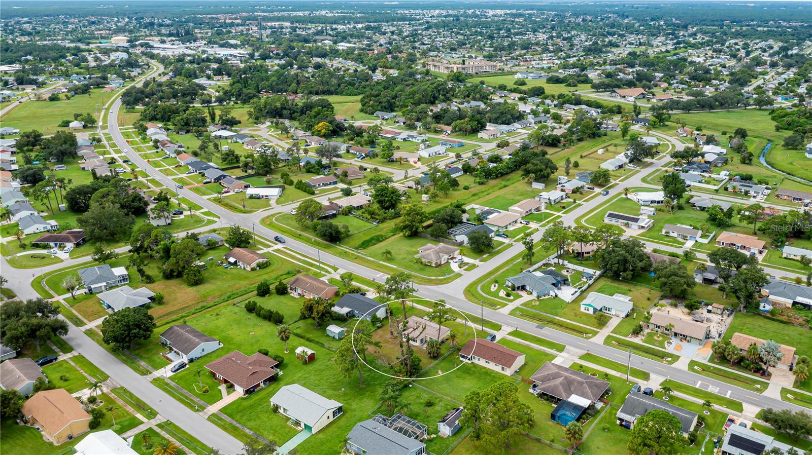 Image 10 of 49 For 3310 Pan American Boulevard