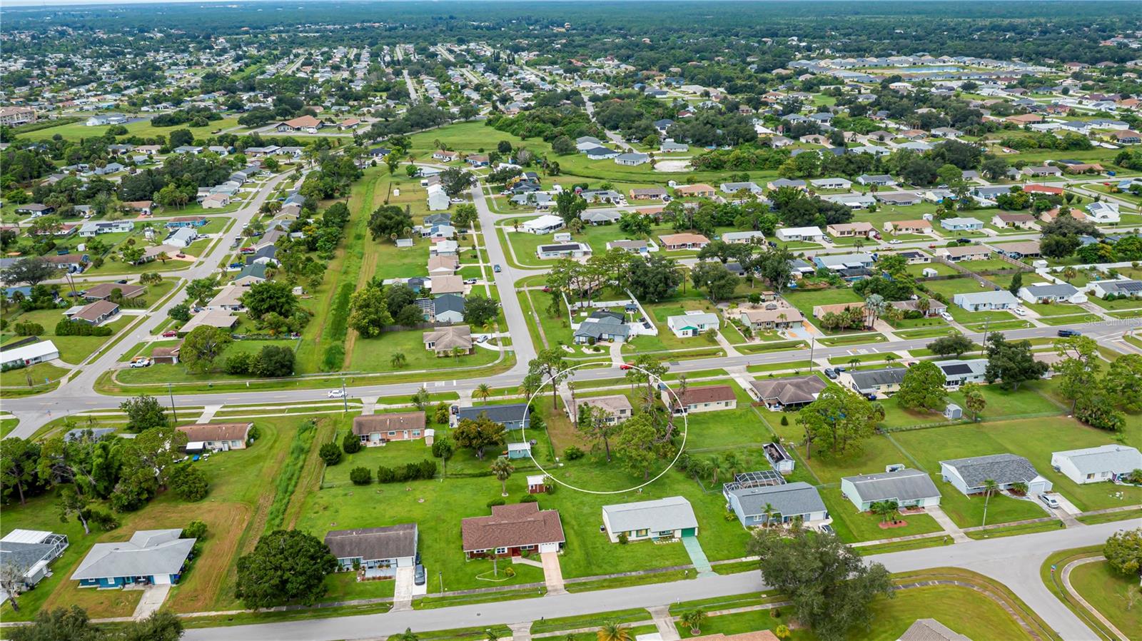Image 11 of 49 For 3310 Pan American Boulevard