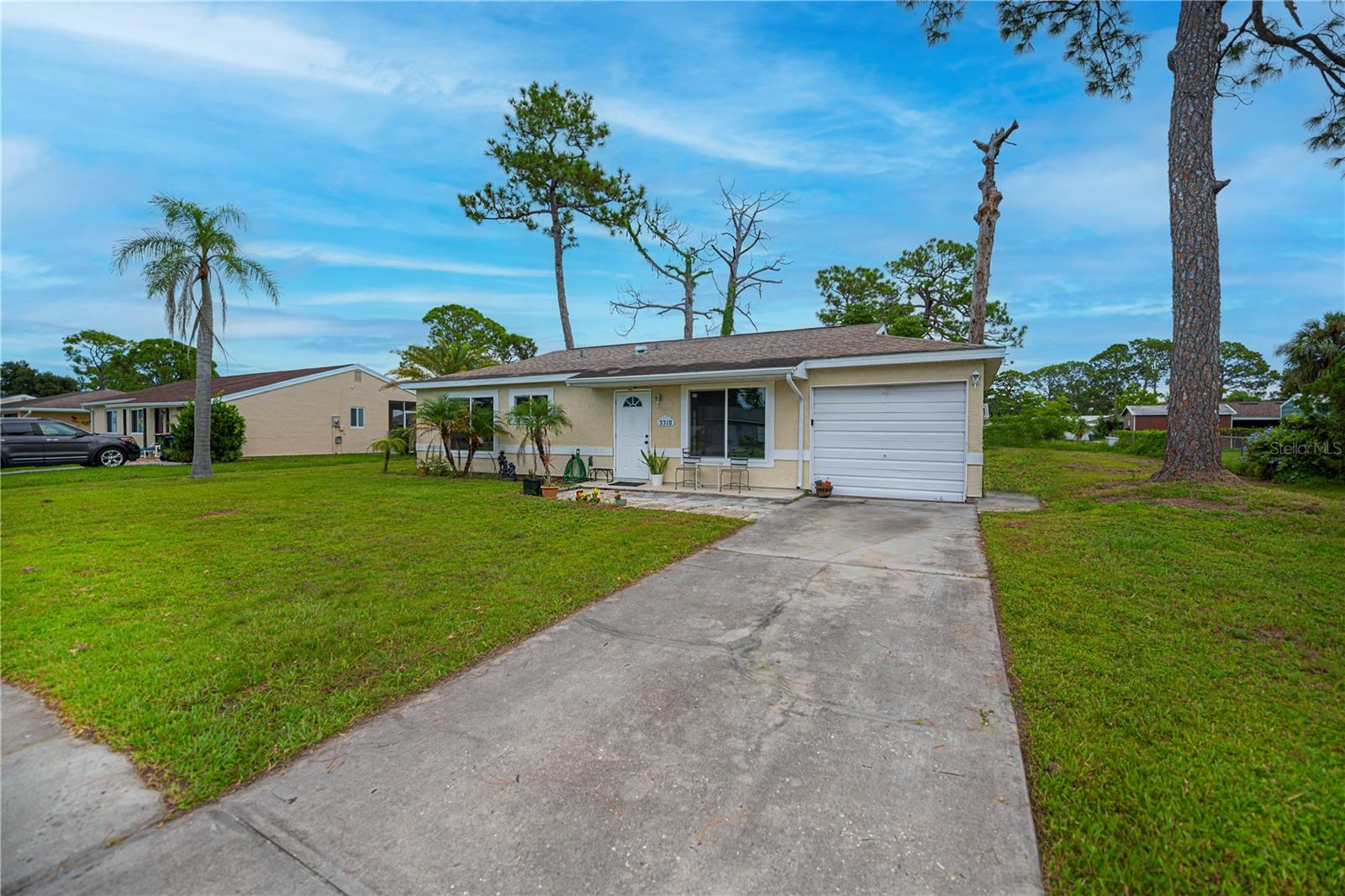 Image 2 of 49 For 3310 Pan American Boulevard