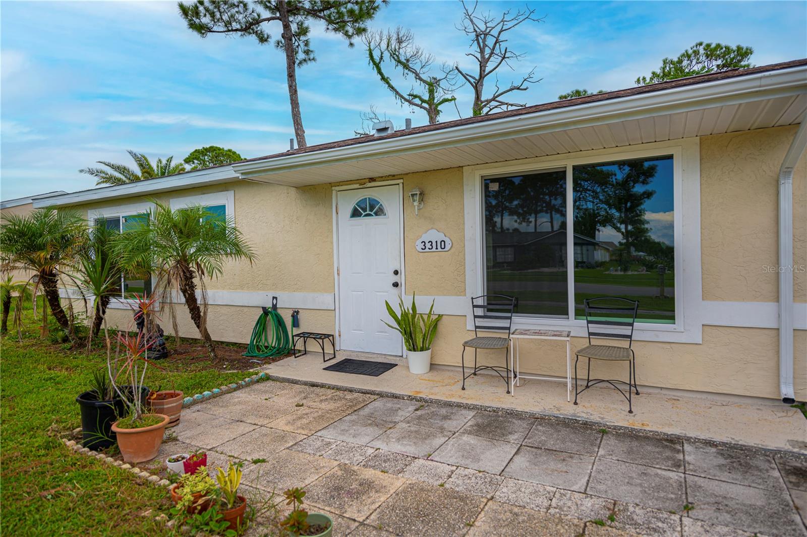Image 4 of 49 For 3310 Pan American Boulevard