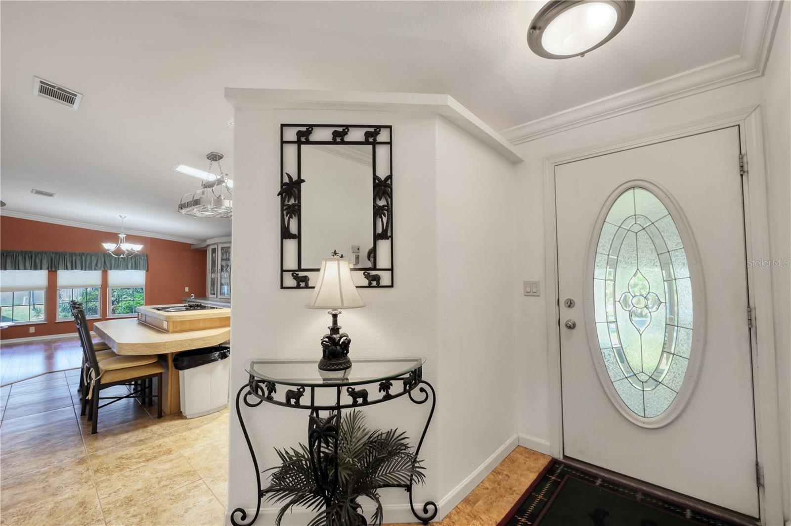 Image 10 of 99 For 2100 Kings Highway 63