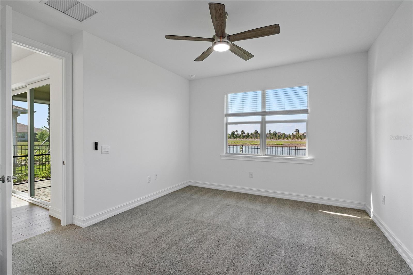 Image 15 of 40 For 43847 Blue Heron Lane