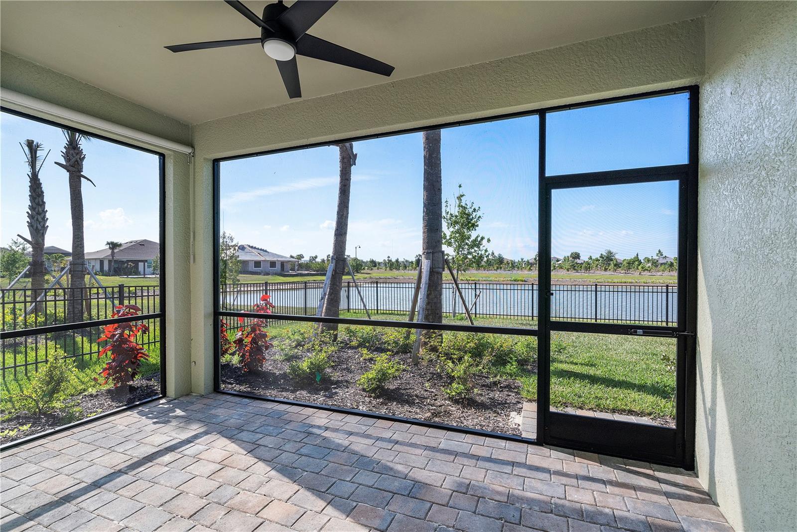 Image 19 of 40 For 43847 Blue Heron Lane