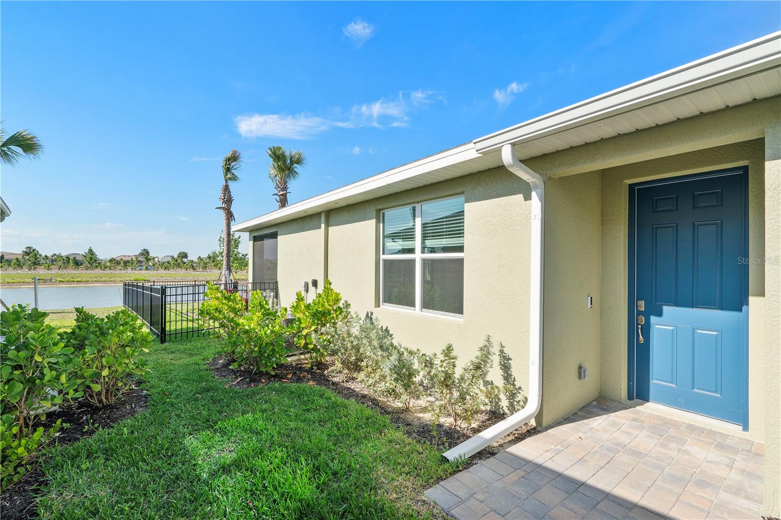 Image 2 of 40 For 43847 Blue Heron Lane